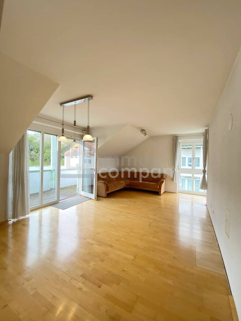 4-room attic apartment Krems