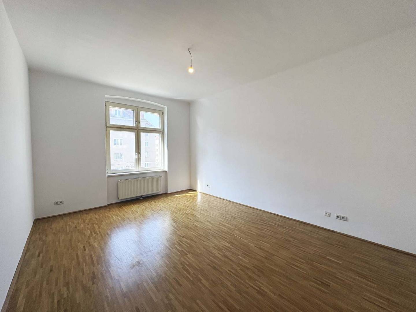 Apartment with elevator and immediate availability
