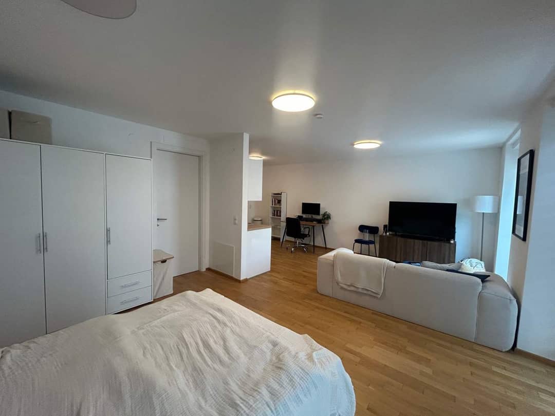 Altbauwohnung mit Lift und guter Anbindung