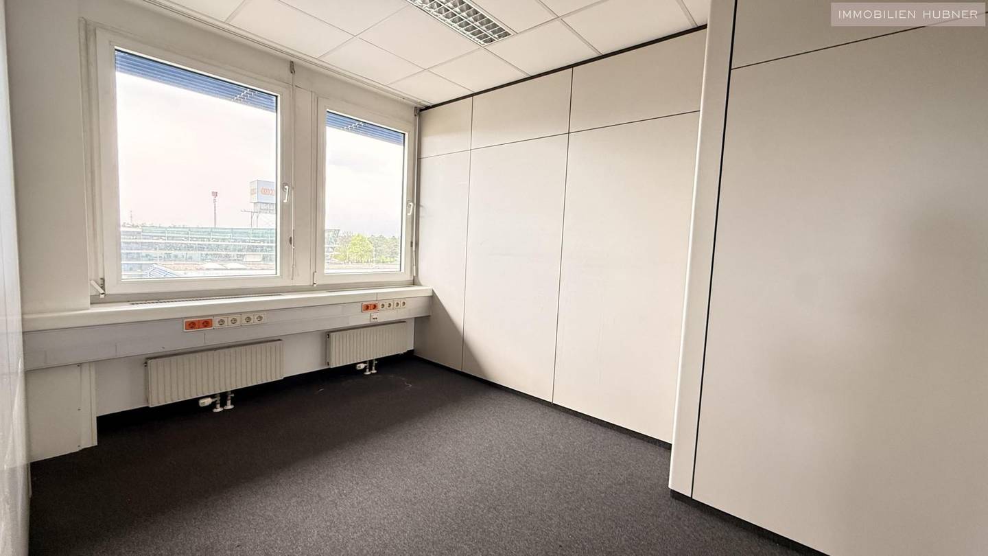 Office 174m² Concorde Business Park
