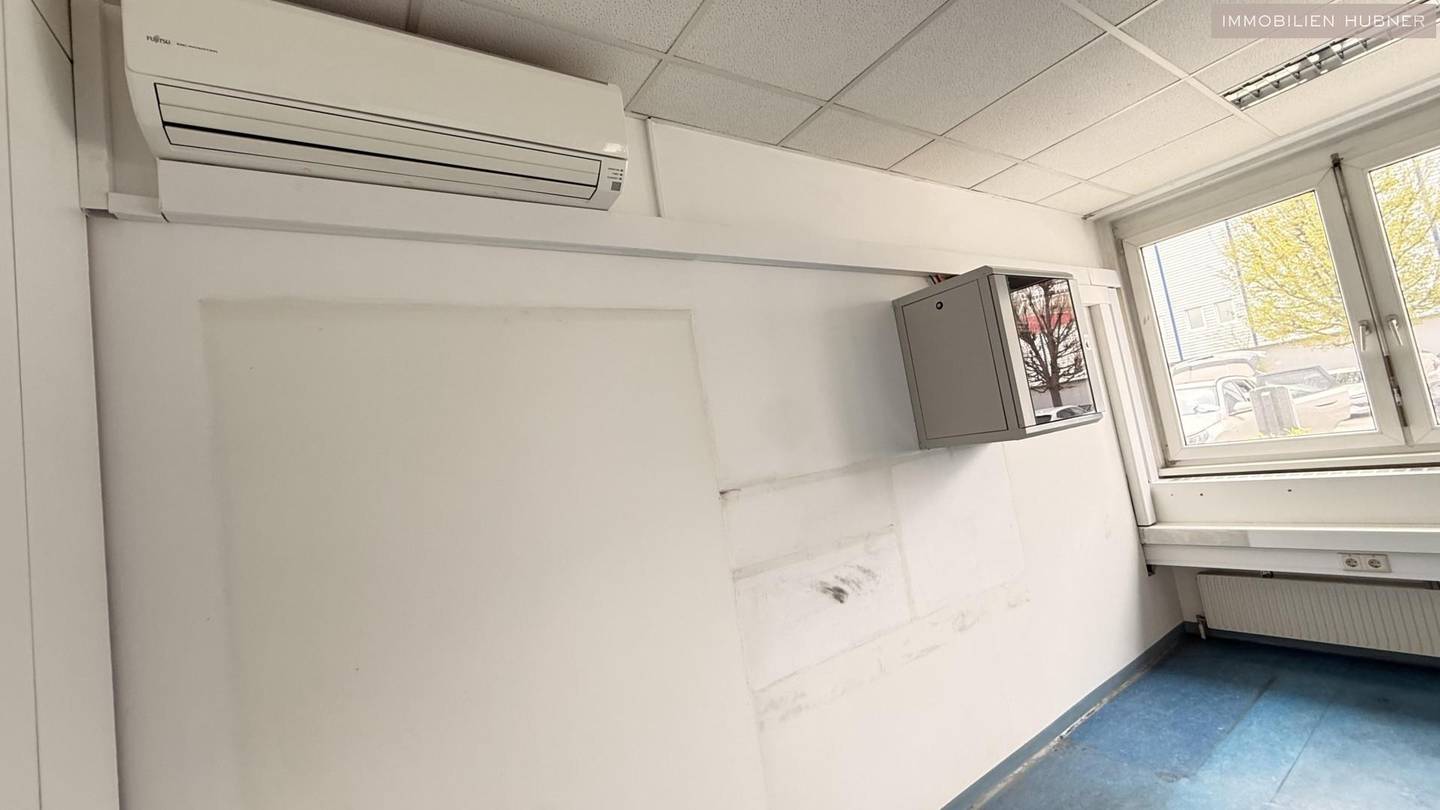 Small Office 55m² Concorde Business Park