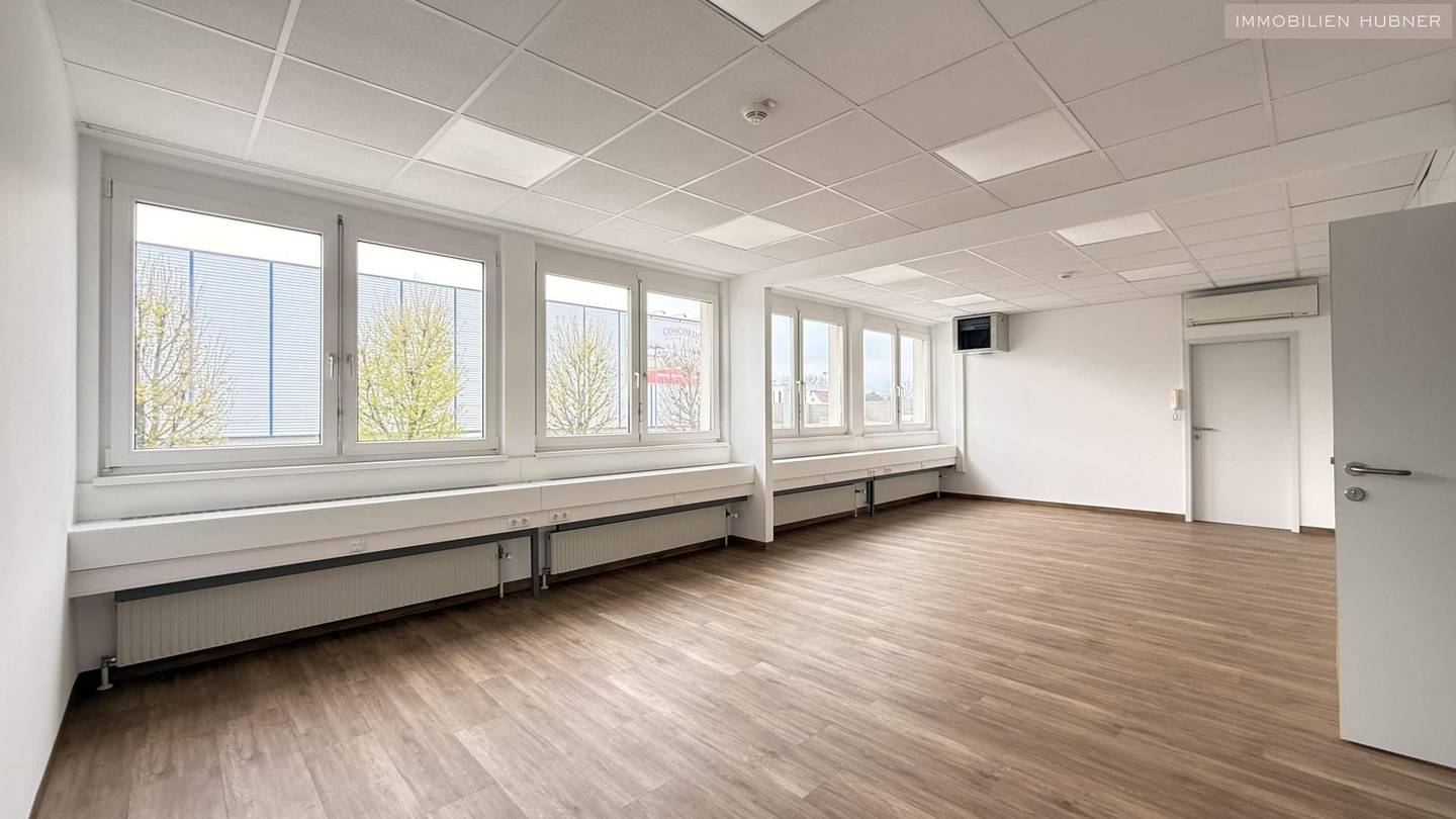 Small Office 43m² Concorde Business Park