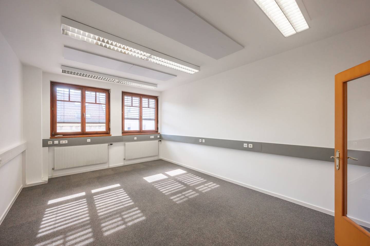 129m² Office Servitenviertel