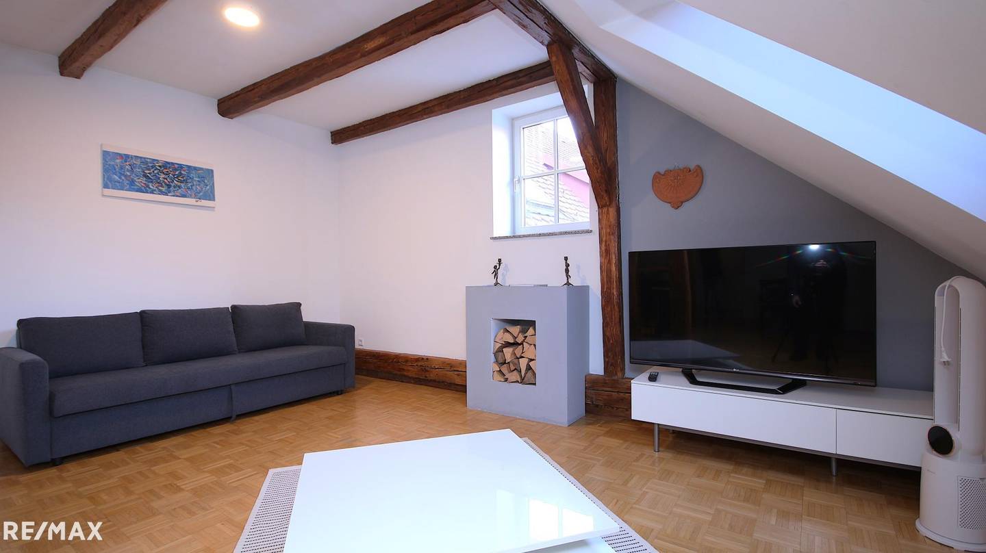 Wohnung am Hauptplatz renoviert hell