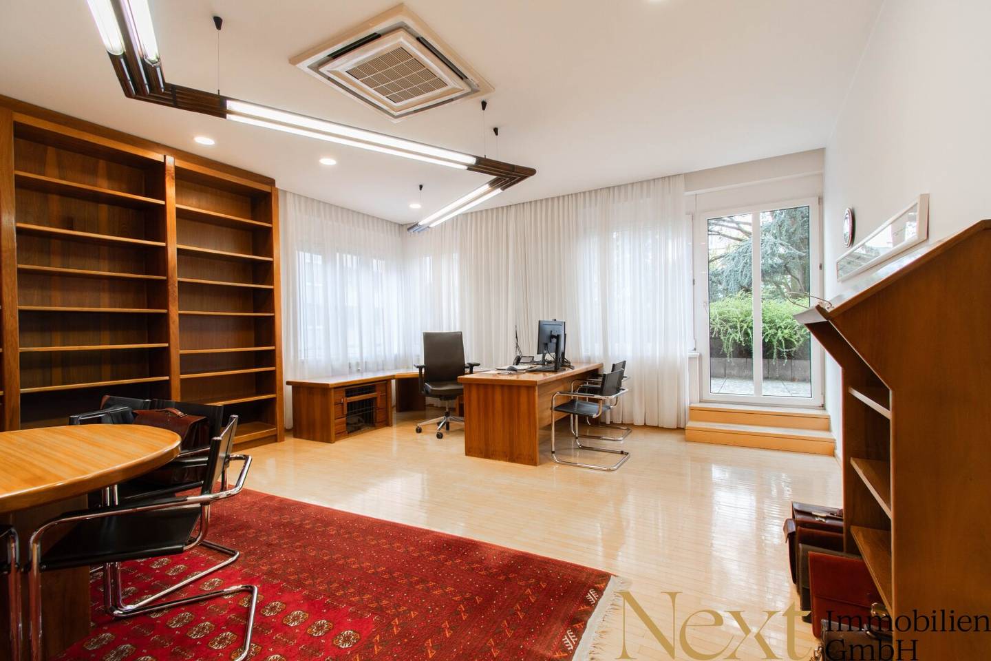 Bright 233m² Office with Terrace Linz