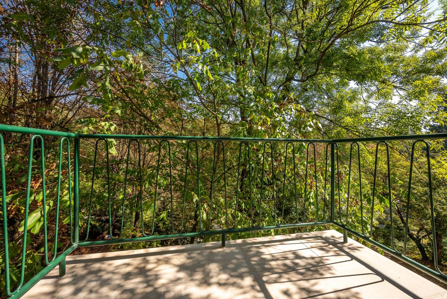Wien 14: Kleine Wohnung mit Balkon, ca. 27 m², 1 Zimmer