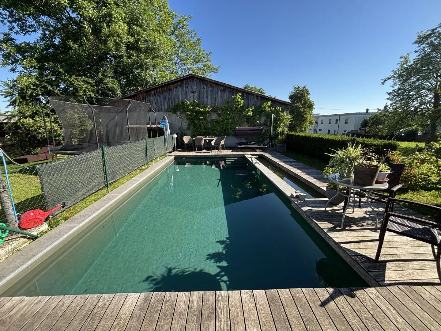 Multi-family house in Roitham, 264m²