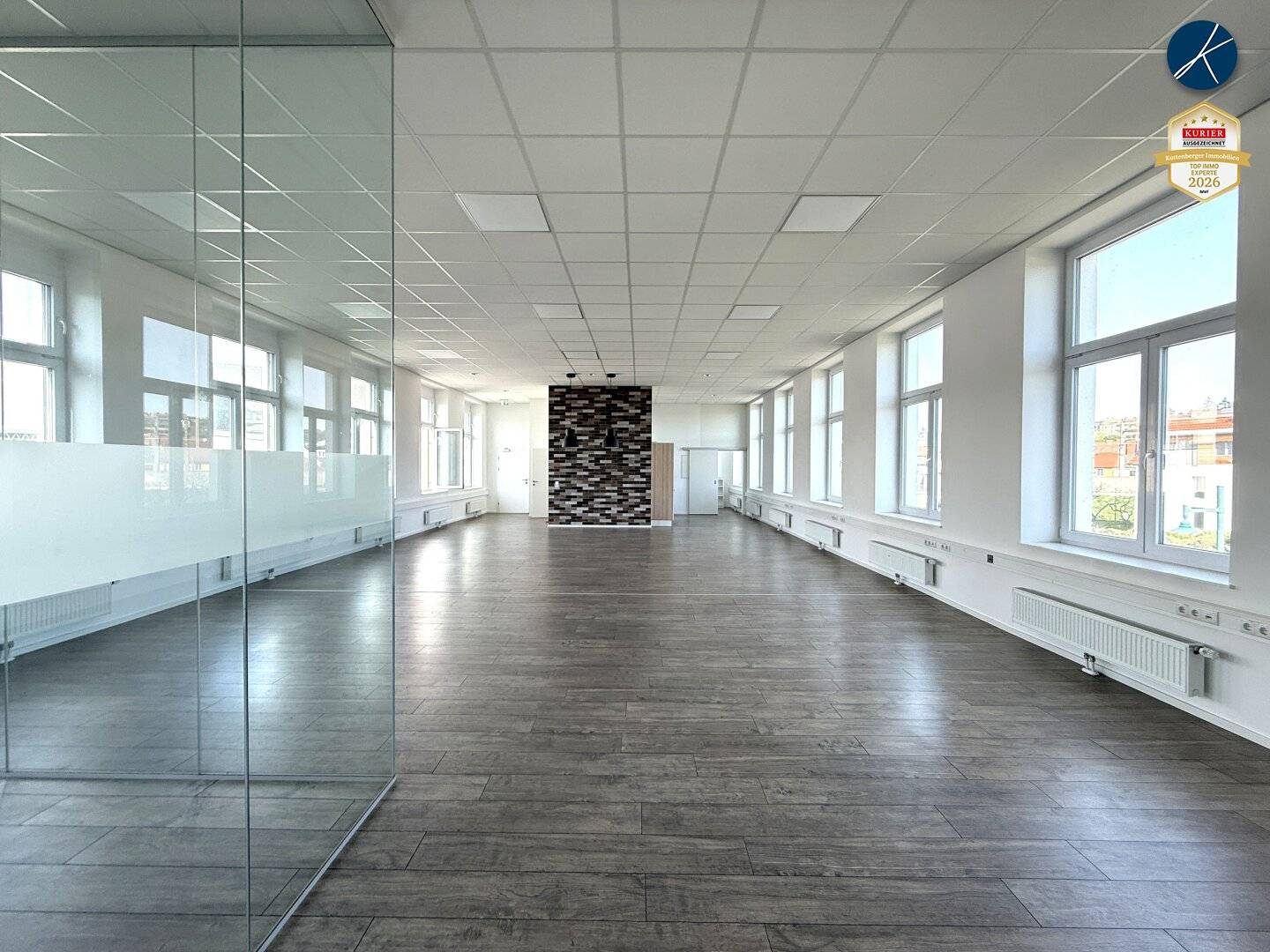 Open-Plan Office Krems with Parking