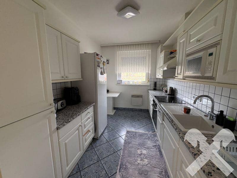 Wohnung in zentraler Lage mit Loggia Grünblick