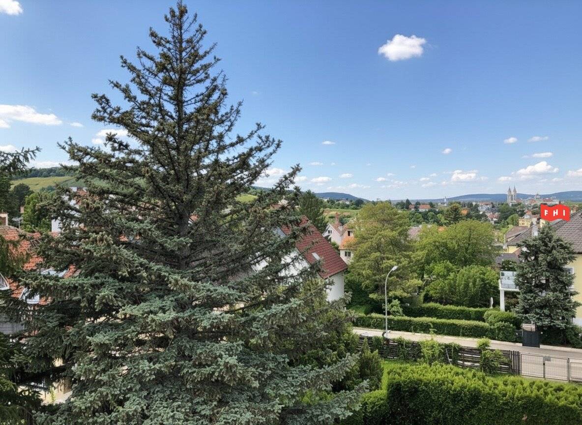 Jugendstil-Villa mit Garten in Weidling