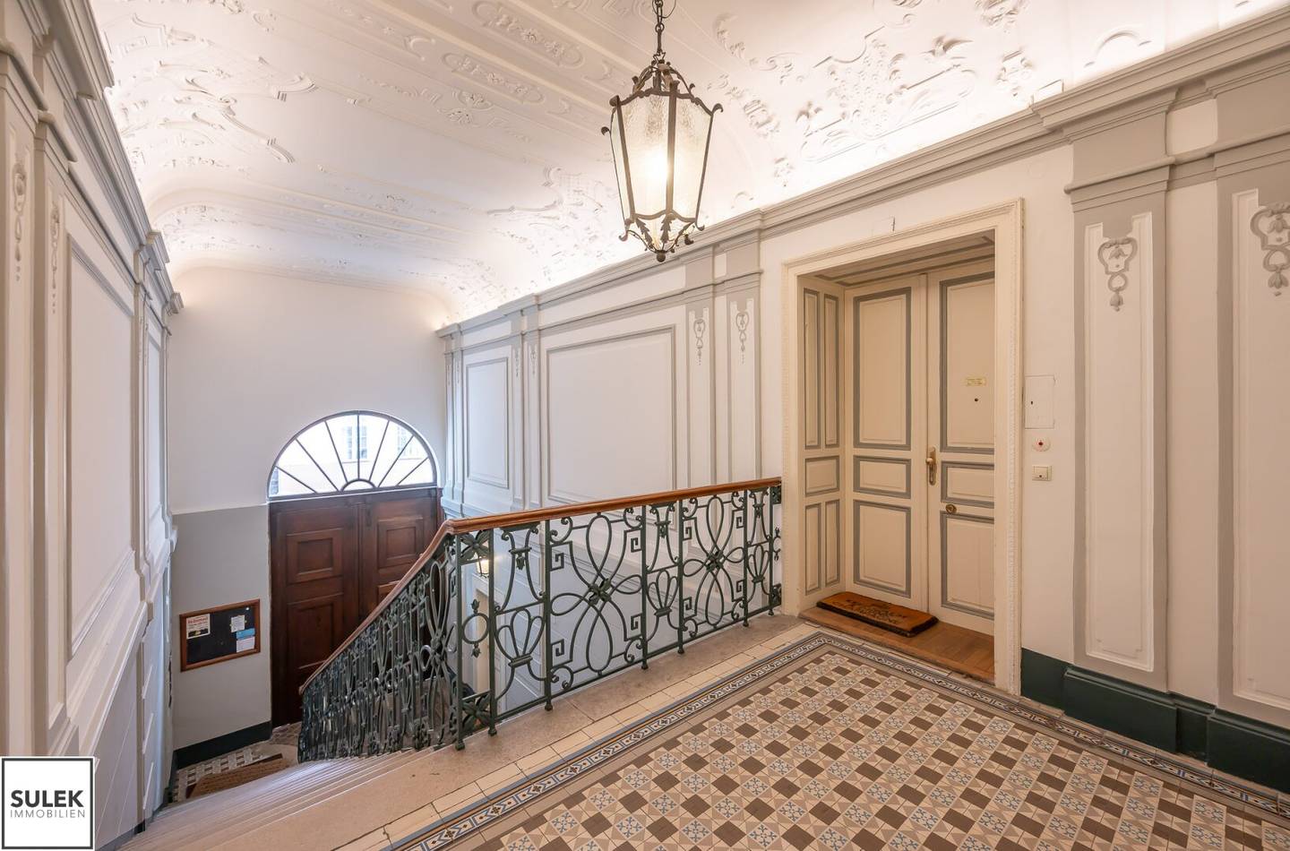 Altbauwohnung mit Wintergarten nahe Belvederegarten