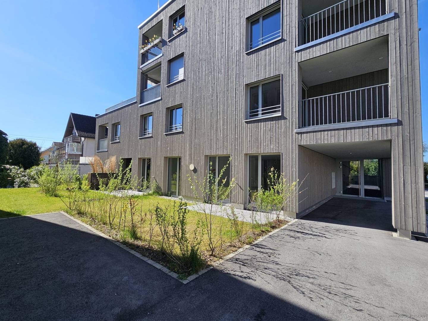 Ground floor apartment in new build with garden