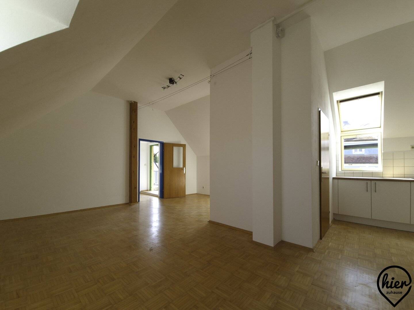 Dachgeschosswohnung am Hauptplatz ruhige Lage