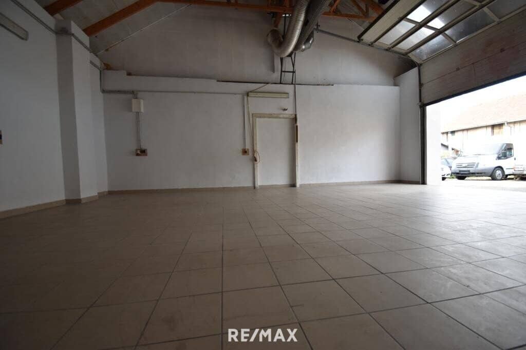 82 m² Warehouse in Leopoldsdorf