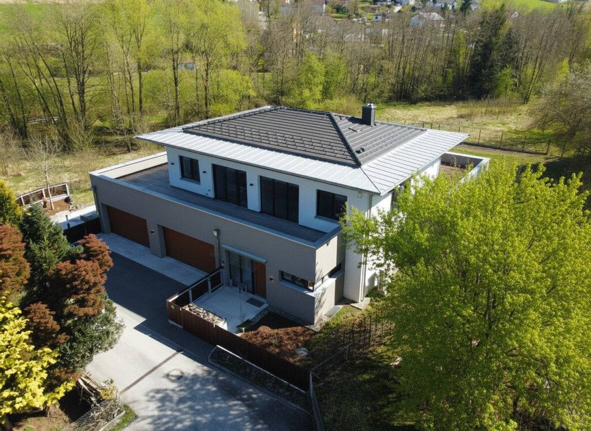 Professionelles TONSTUDIO | Büro | Arbeiten und Wohnen | Traumvilla mit großzügiger Außenbereich mit Pool | Photovoltaik | Smart-Home-System | Naturpanorama