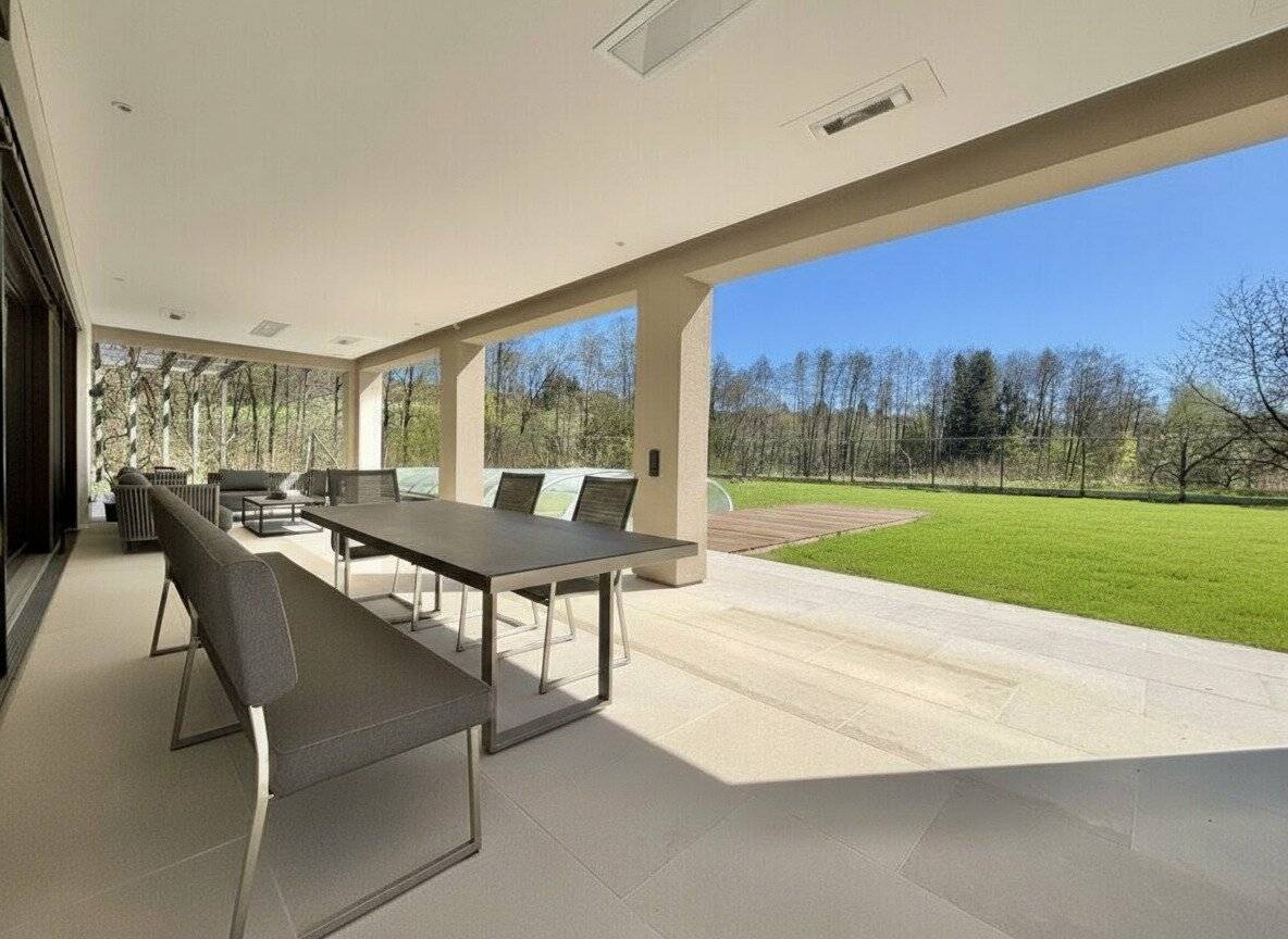 Traumvilla mit Tonstudio in Weißkirchen