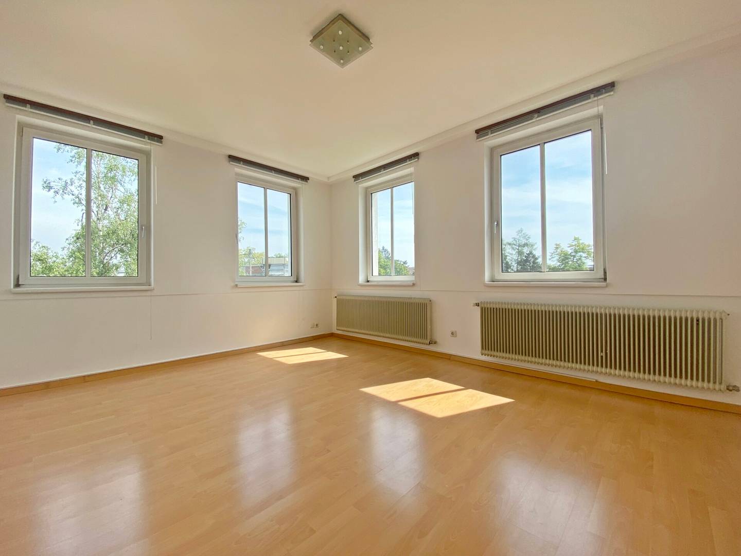 Bright Wohnung in city center 65 m²
