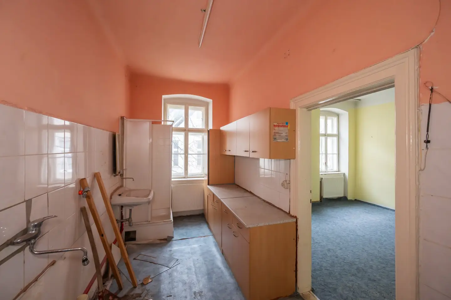 ++NEU++ ++H7++ Deine Ideen. Dein Zuhause! Sanierungsbedürftige 2-Zimmer-Altbauwohnung in Ottakring