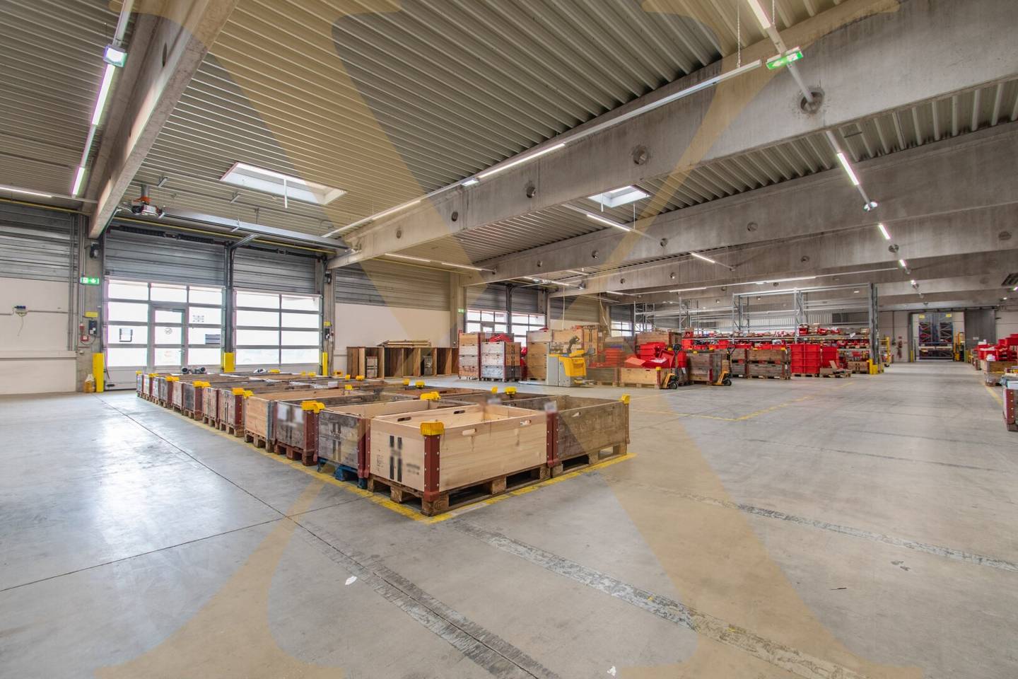 Warehouse 1800m² Leonding