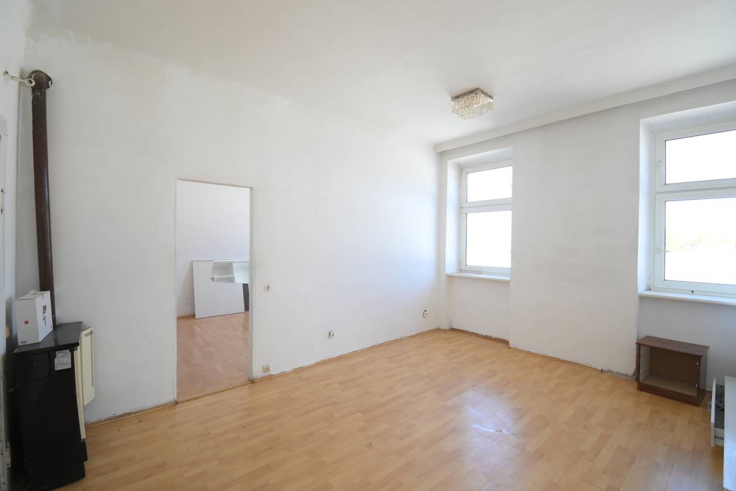 ++NEU++ Leistbare 3-Zimmer Altbau-Wohnung mit viel Potenzial (sanierungsbedürftig)! Toller Grundriss
