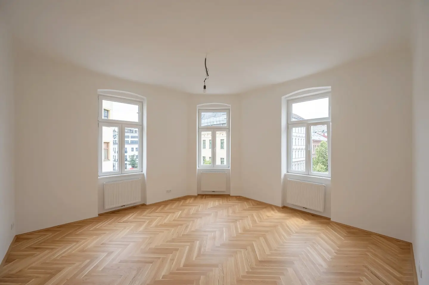 ++NEU++ Altbau neu gedacht! Generalsanierter 3-Zimmer-Erstbezug mit idealem Grundriss