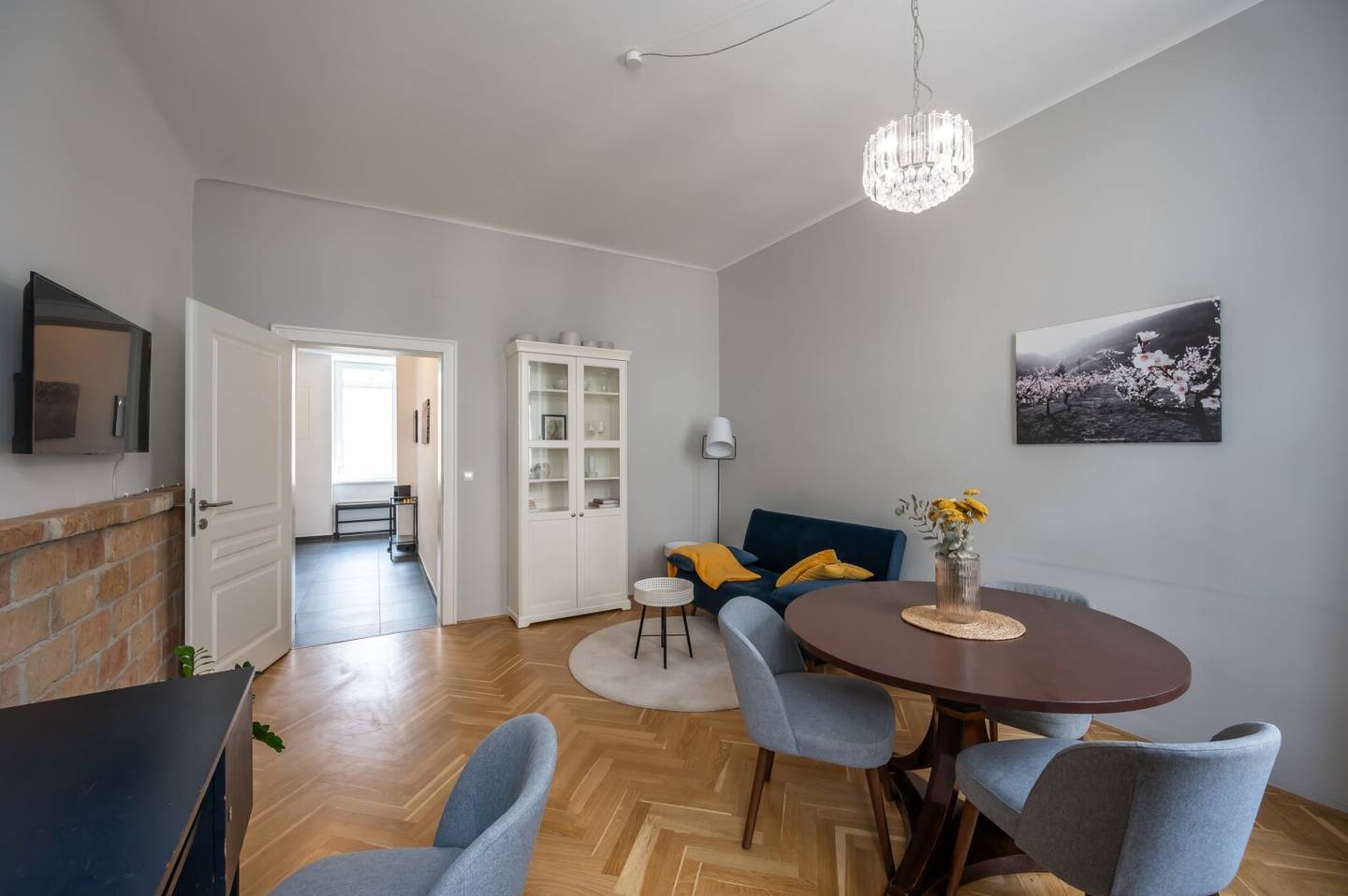 NEW stylish 2 room old building apartment with perfect layout immediately available furnished