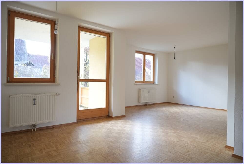 Helle Wohnung mit Terrasse und Gartenbenützung