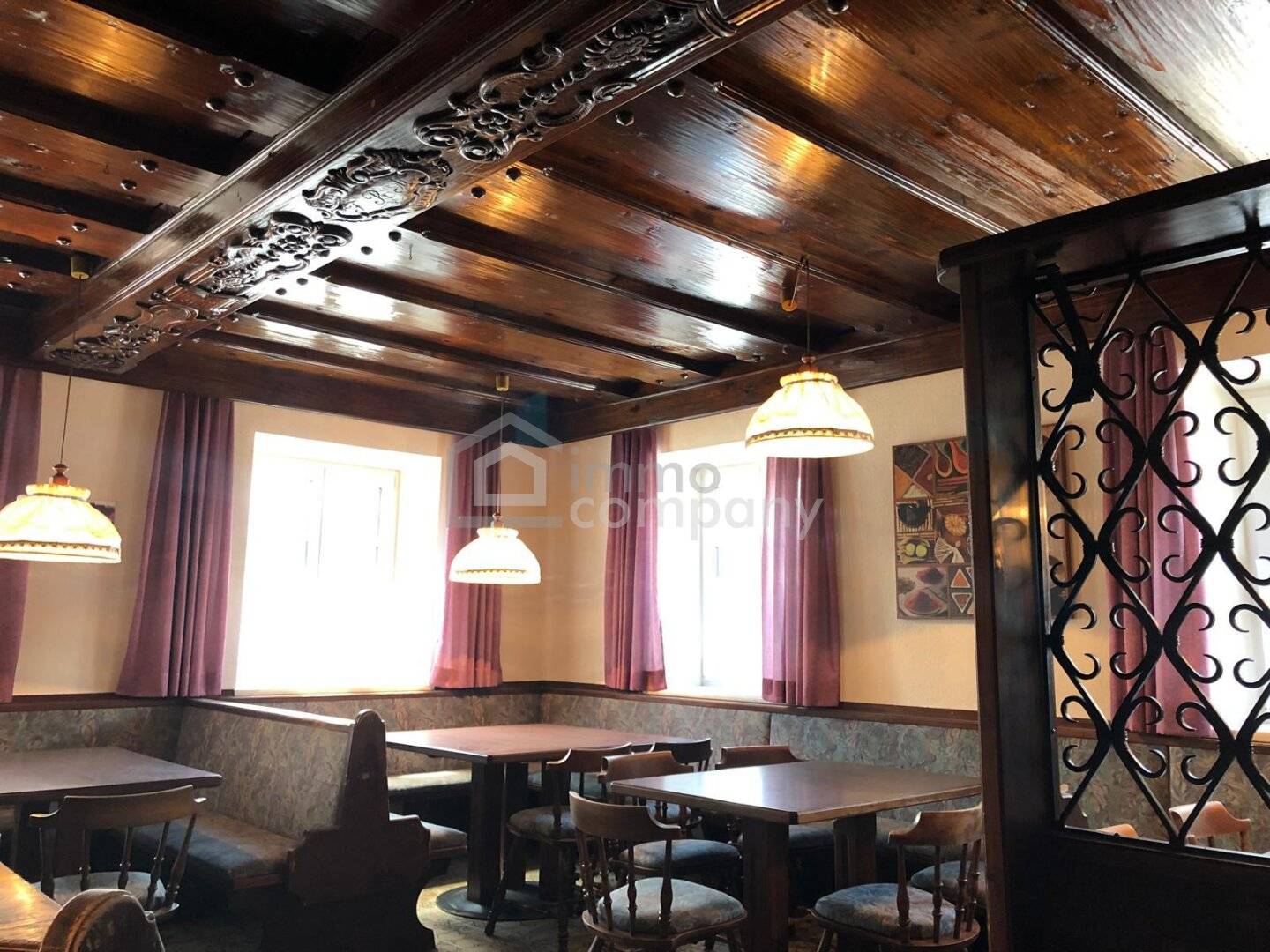 Oberndorf: Vielseitiges Sonderobjekt