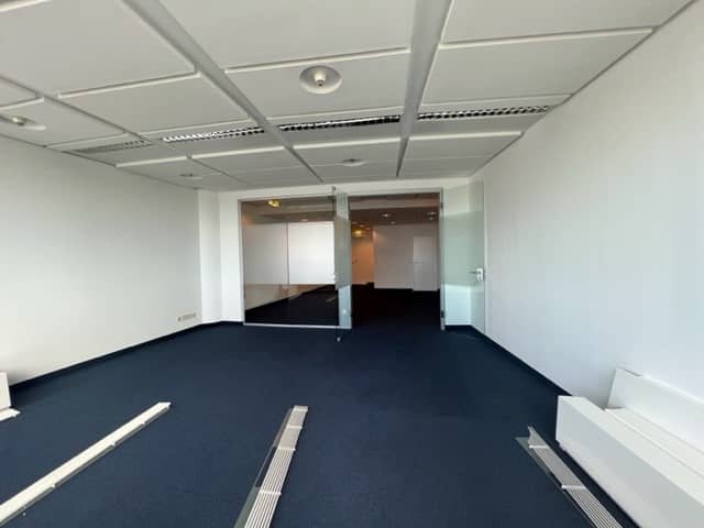 Büro 335m² Andromeda Tower Wien