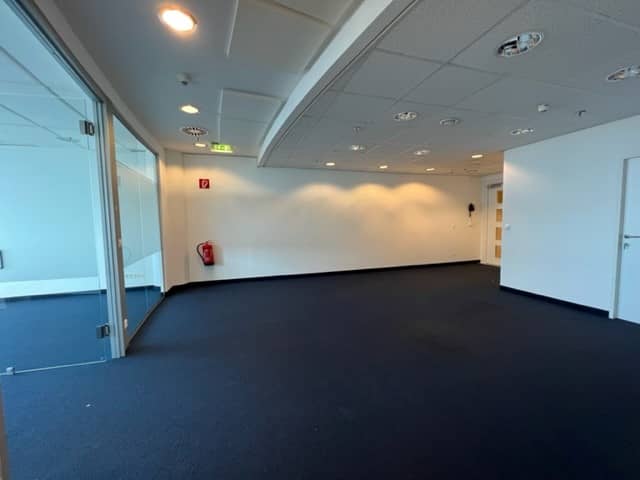 Büro 335m² Andromeda Tower Wien