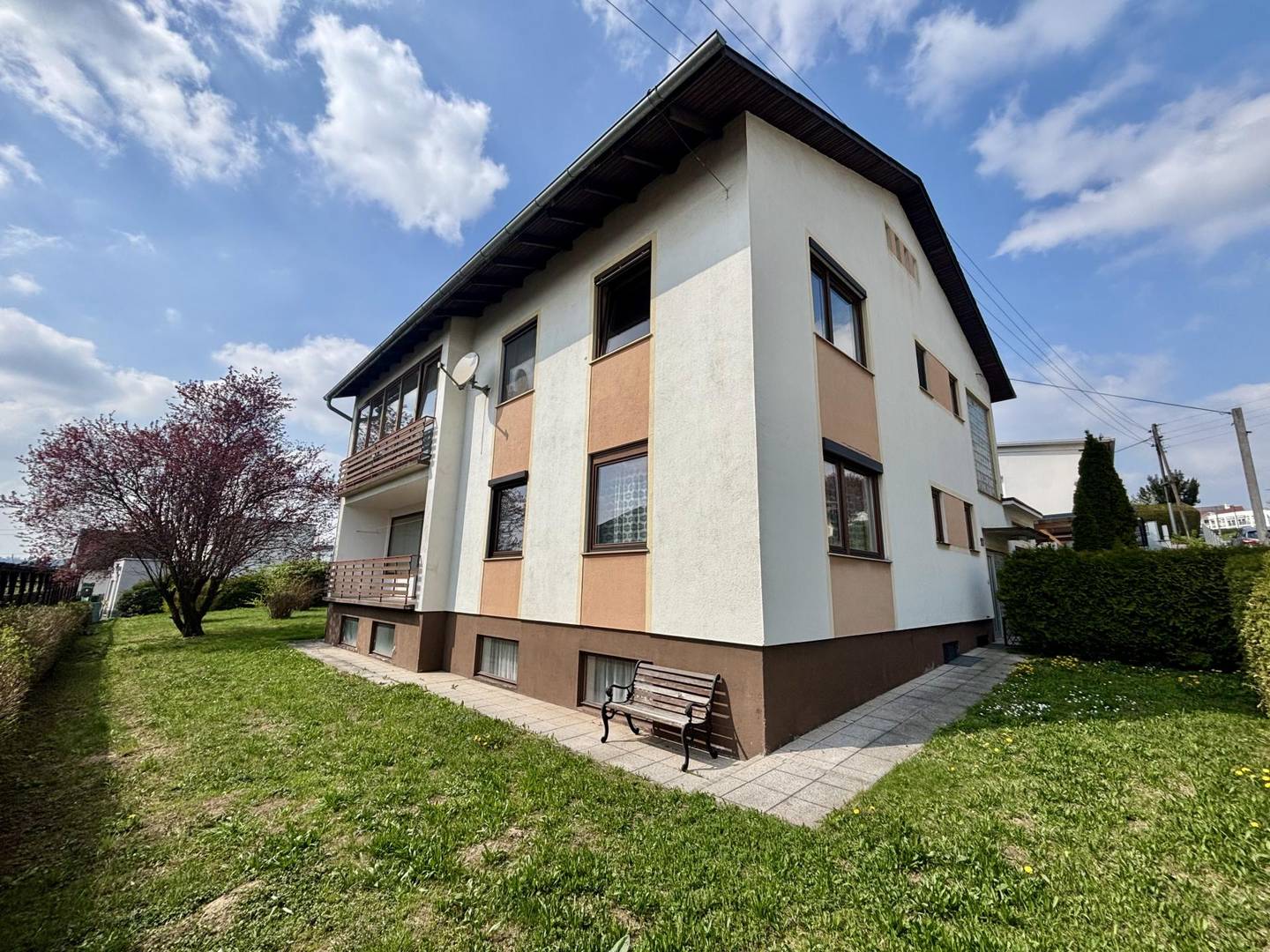 Wohnhaus in Leonding, 247m²