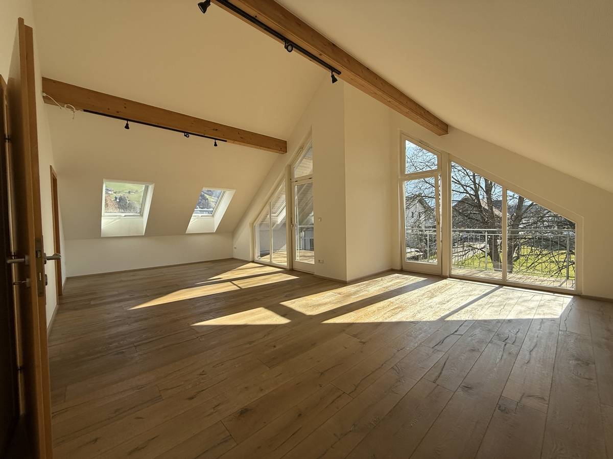 Semi-detached house with garden in Dornbirn center