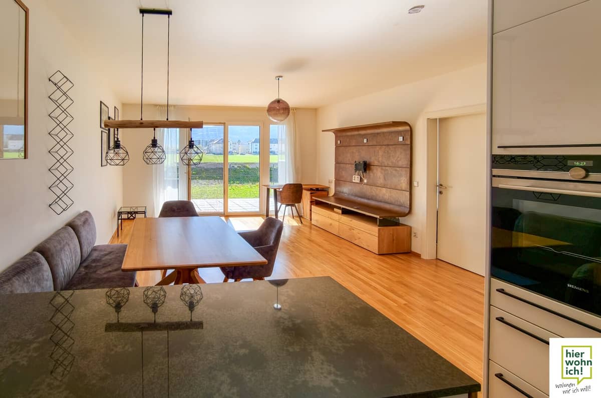 Garden apartment with mountain view in Villach