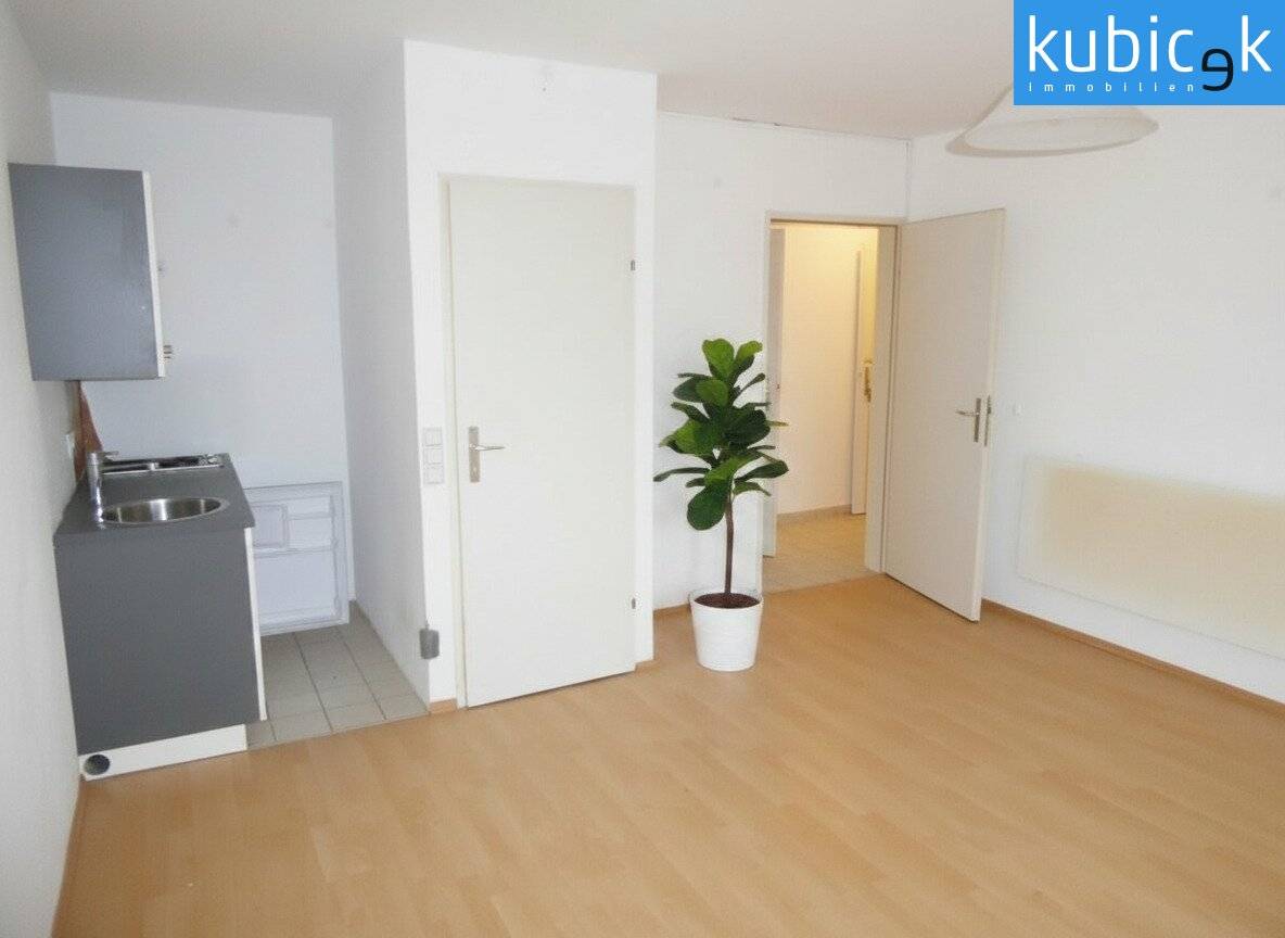 Garçonnière nahe U6 AKH