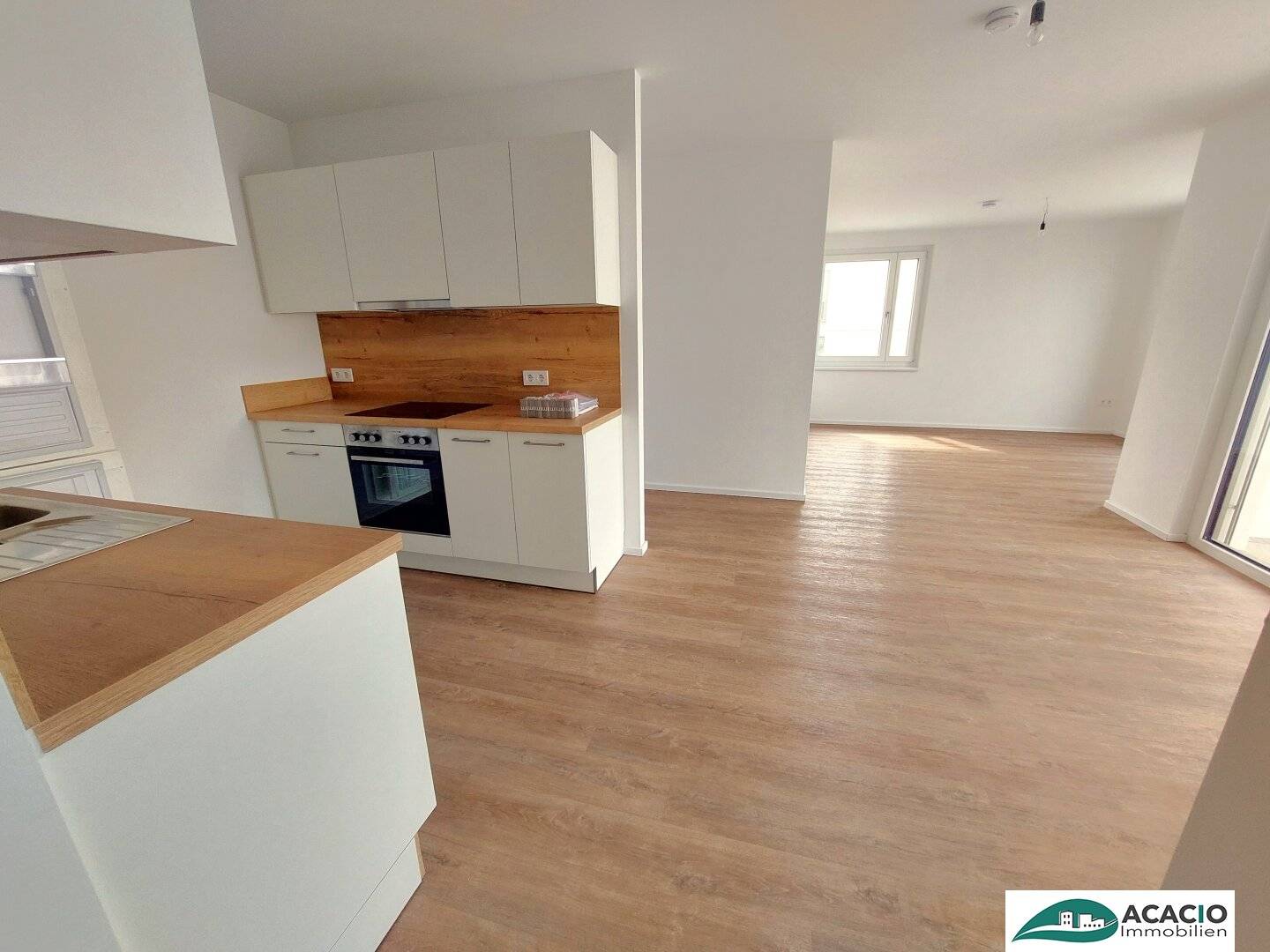 New build first occupancy apartment with balcony