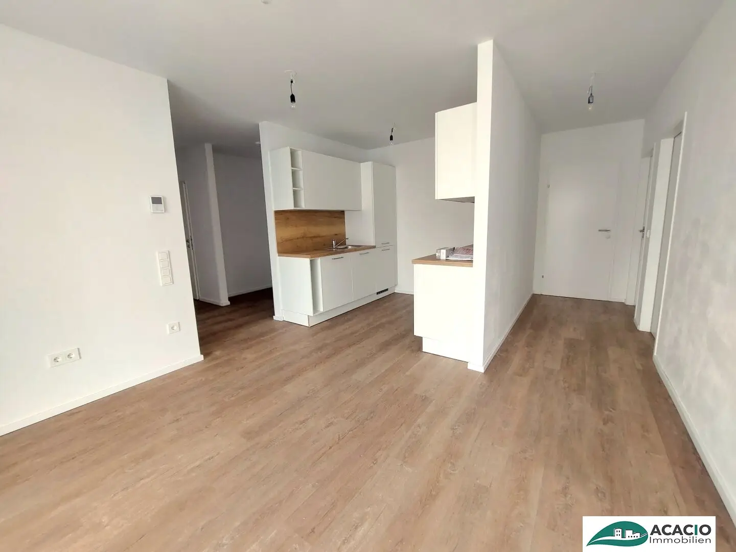 New build first occupancy apartment with balcony