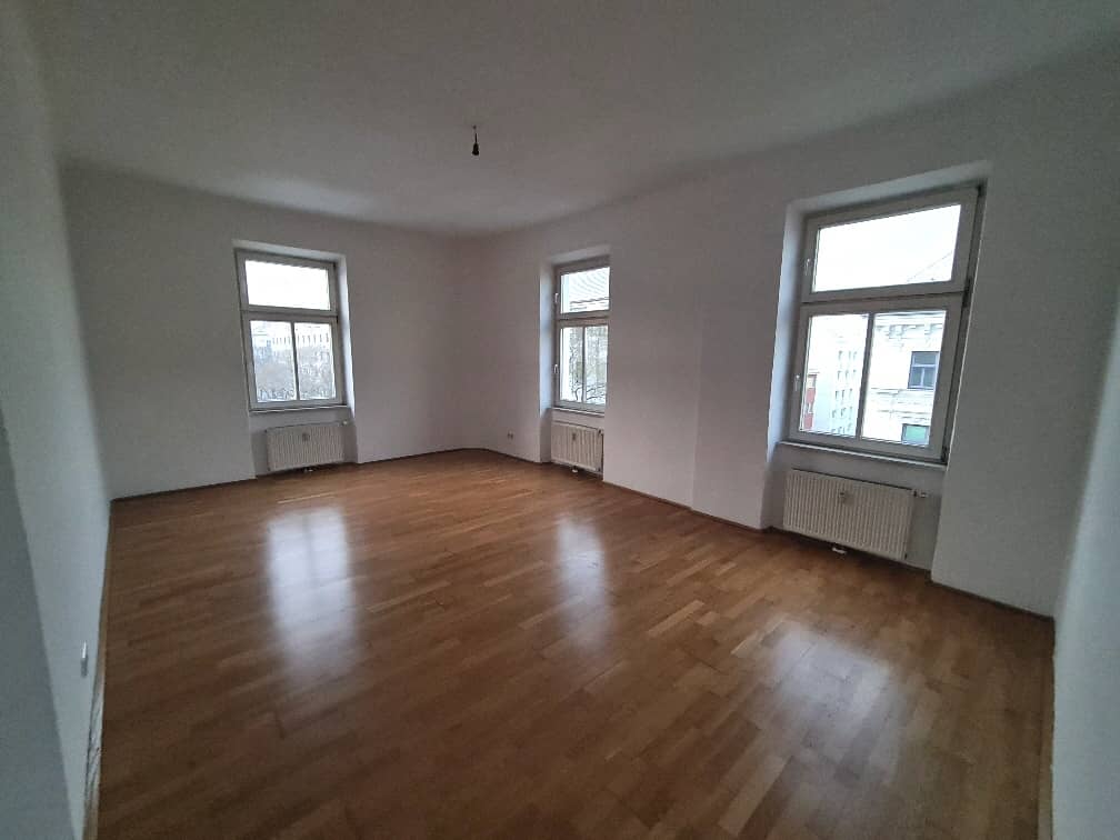 Wohnung Zweizimmer im Gründerzeithaus mit Aufzug
