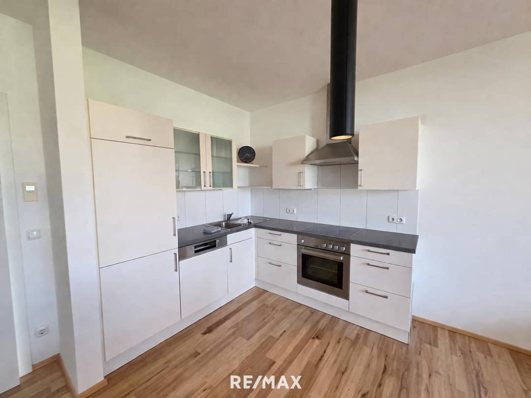 3-Room Apartment with Loggia in Dorf an der Pram