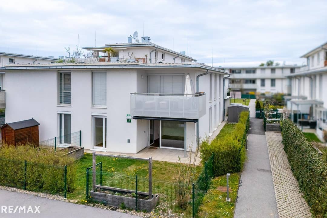 Wohnung mit eigenem Garten Terrasse ruhige Lage