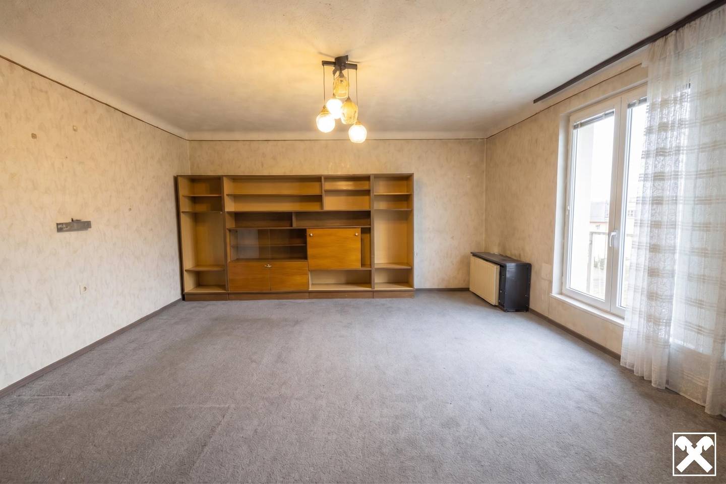 Wohnung in Wiener Neustadt mit Aufzug und großzügigem Wohnbereich