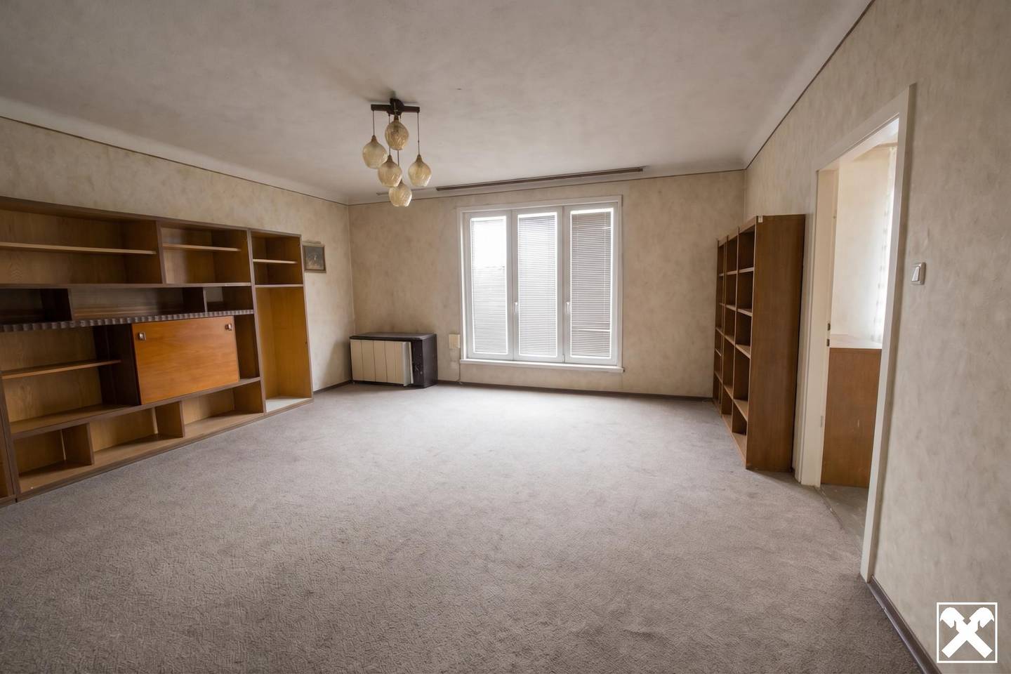 Wohnung in Wiener Neustadt mit Aufzug und großzügigem Wohnbereich
