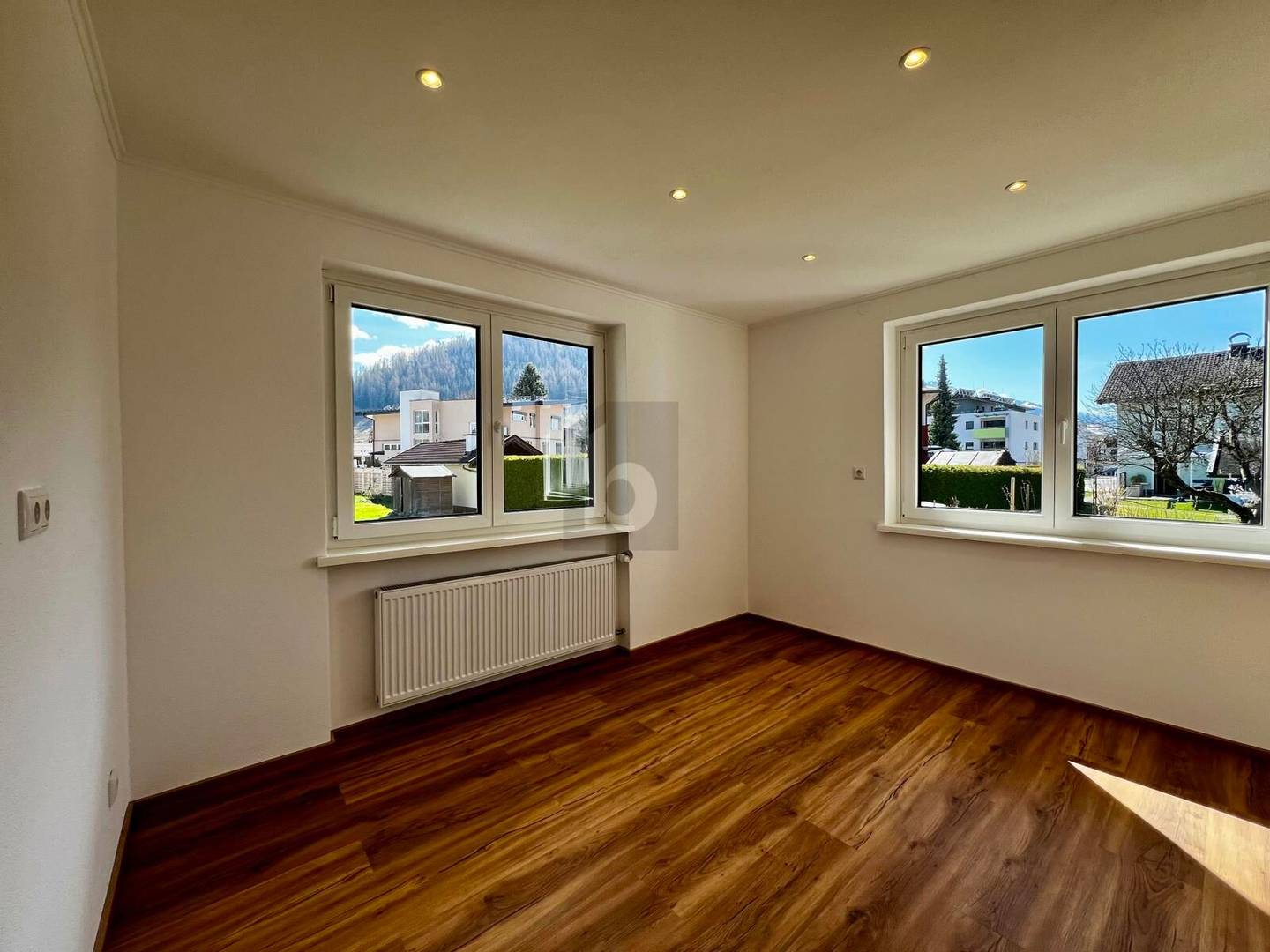 Generalsanierte familienwohnung mit sonnigem Garten