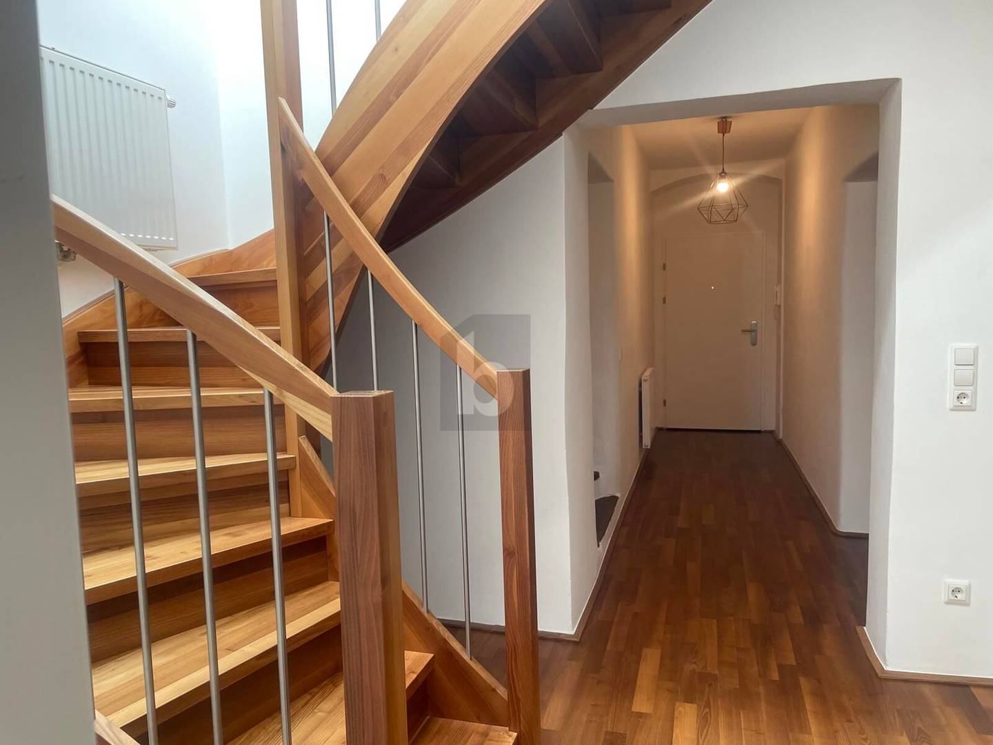 Maisonettewohnung with two roof terraces and loft like space