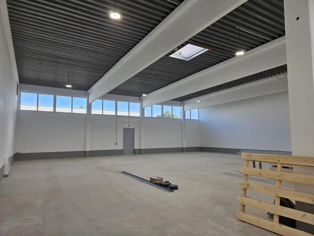 Warehouse 585m² Brunn am Gebirge