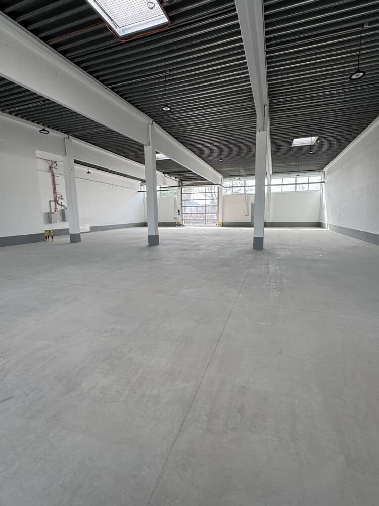 Warehouse 585m² Brunn am Gebirge