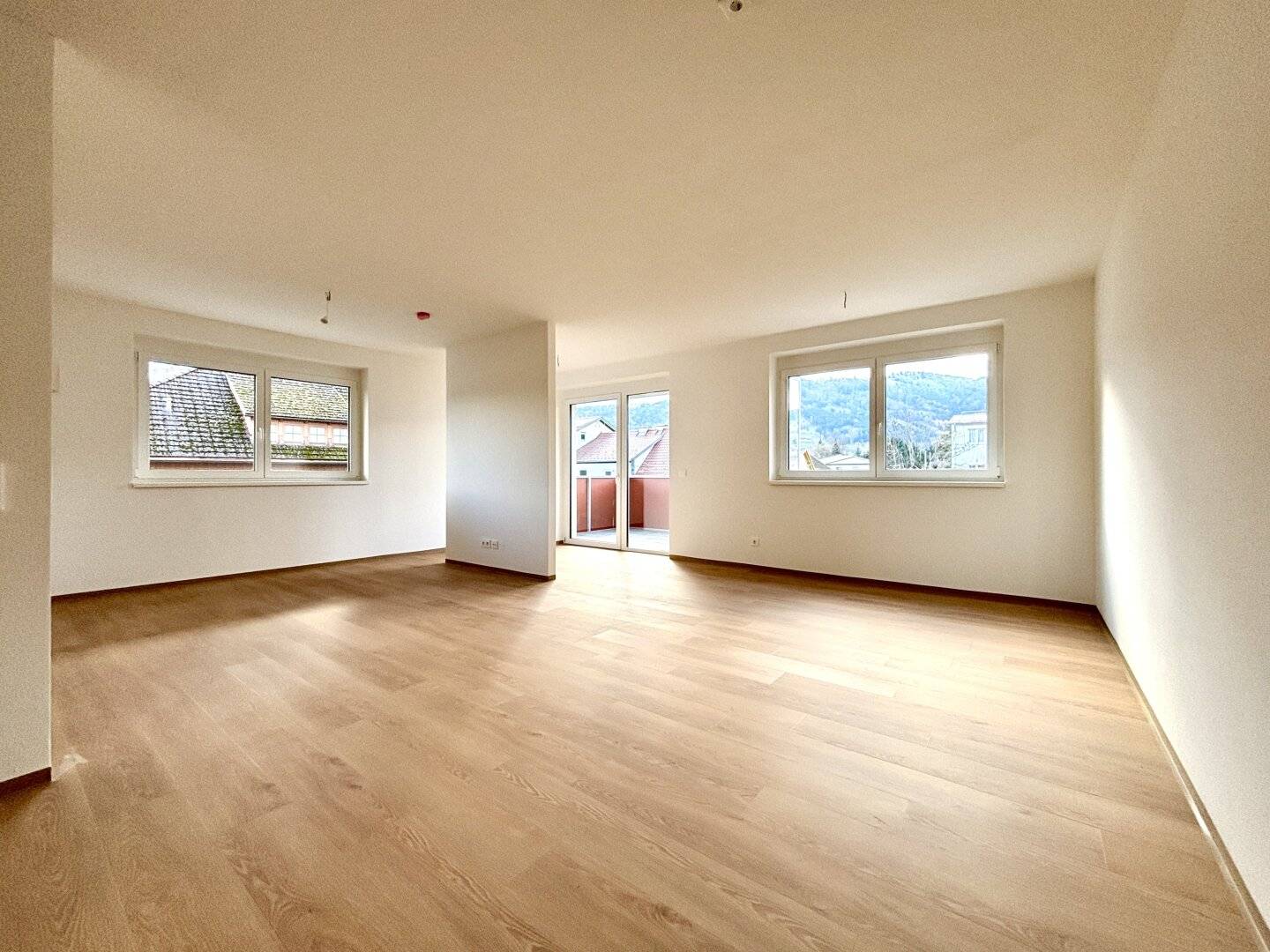 Apartment with loggia in central location