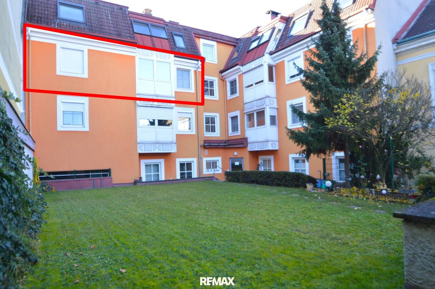 Wohnung mit Dauermieter und Tiefgaragenplatz