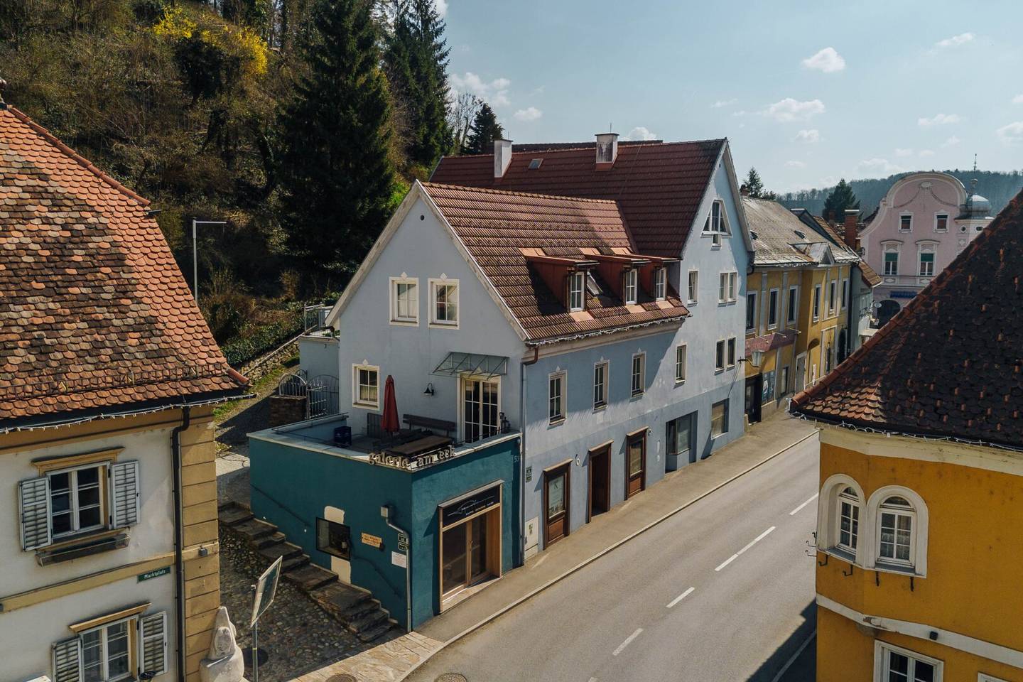 Gut vermietetes Zinshaus im Ortskern von Ehrenhausen – 5,2 % Rendite!