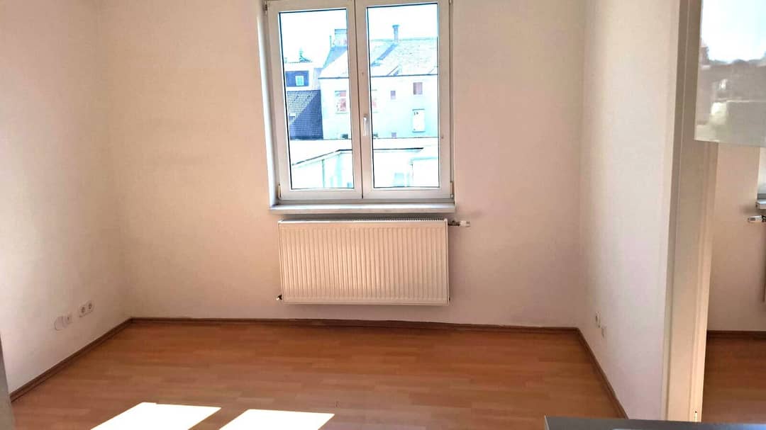 Sunny Apartment Hollabrunn Center