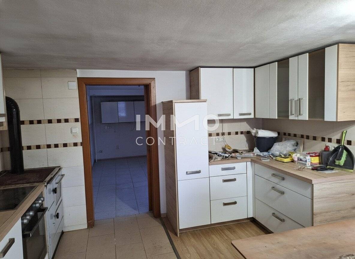 Renovation-needed SFH near Altheim